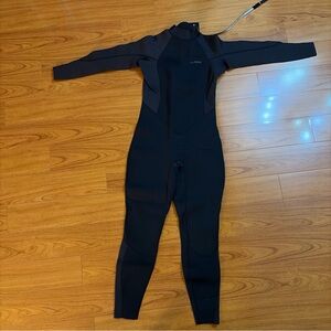 Dark Lightning Wetsuits for Men and Women, Mens/Womens Wet Suit Size L Black